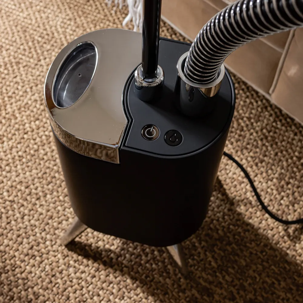 Вертикальный отпариватель EUMI100B